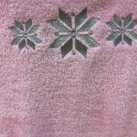 Women’s Poly Long Sleeve Two Piece Set - Picture 4 of 5